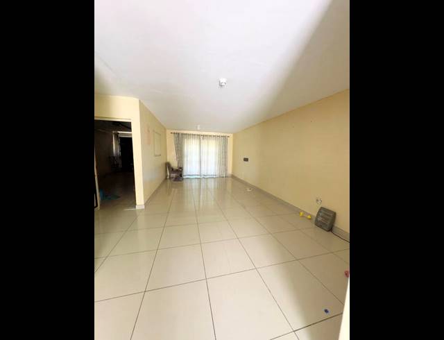 3 BEDROOM DUPLEX FOR SALE IN SUNFORD